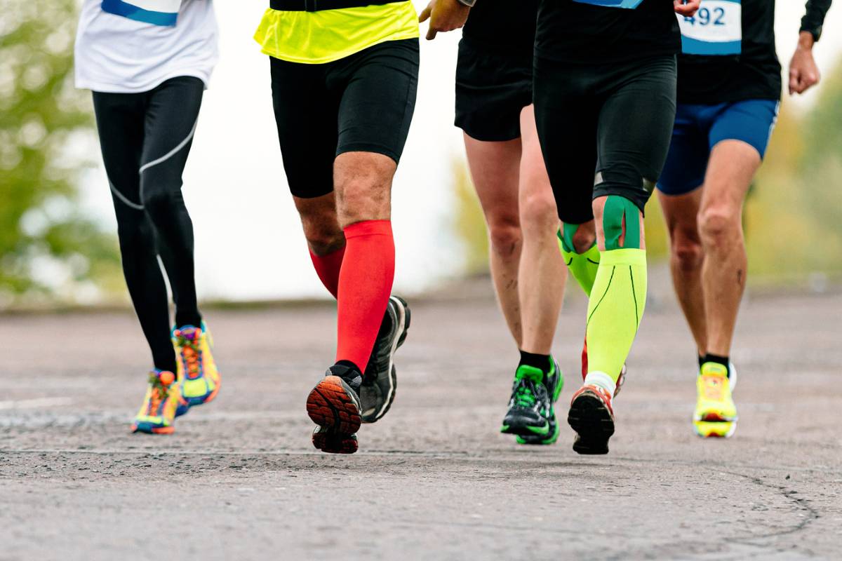 runners wear compression socks